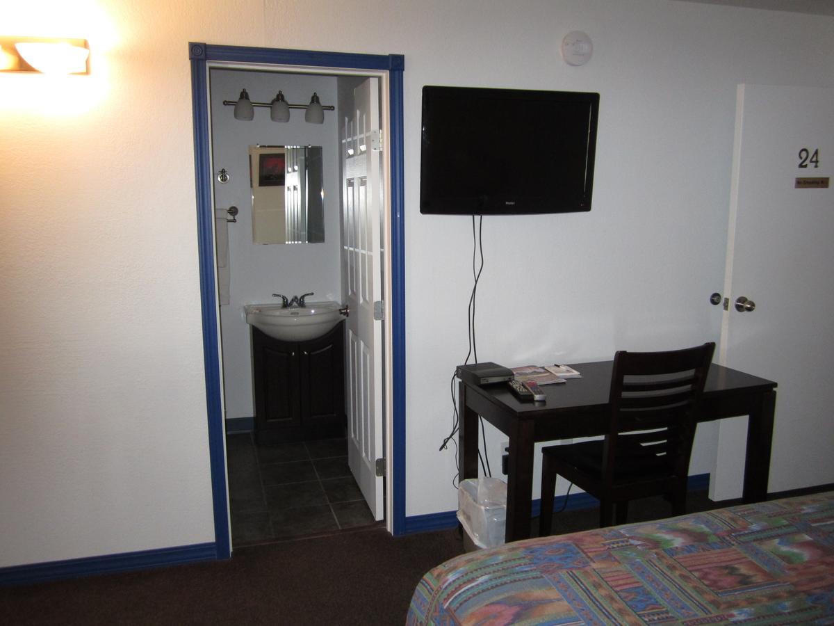 Nisutlin Trading Post Motel Teslin ห้อง รูปภาพ